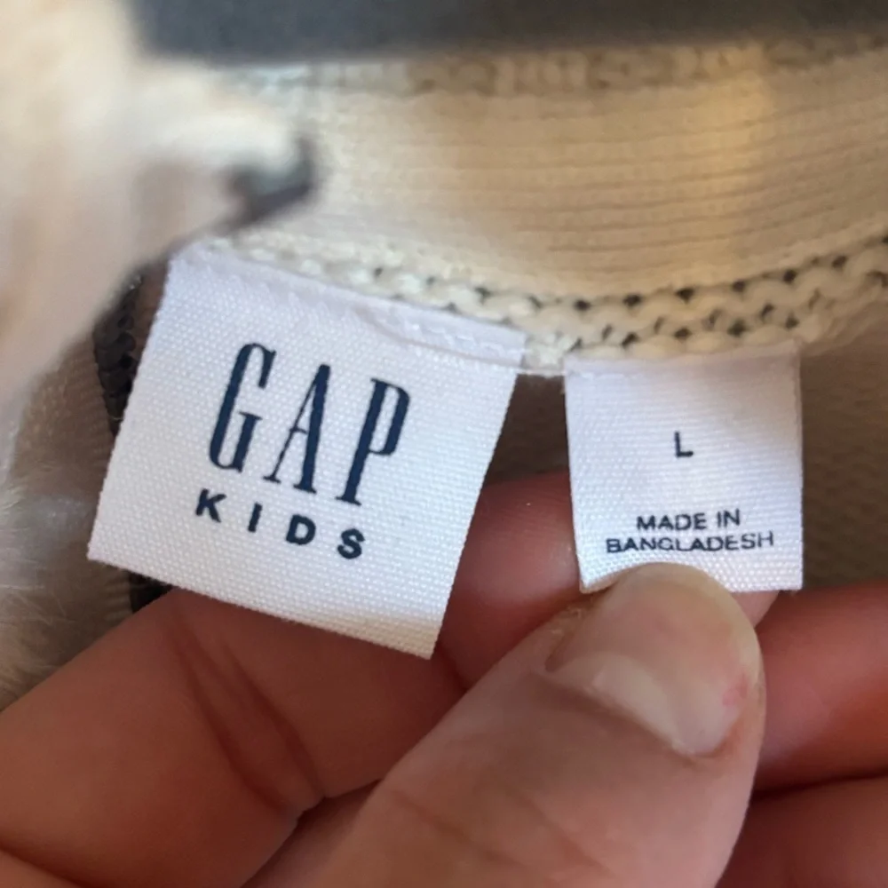 Gap Kids White Faux Fur Vest - size L​​